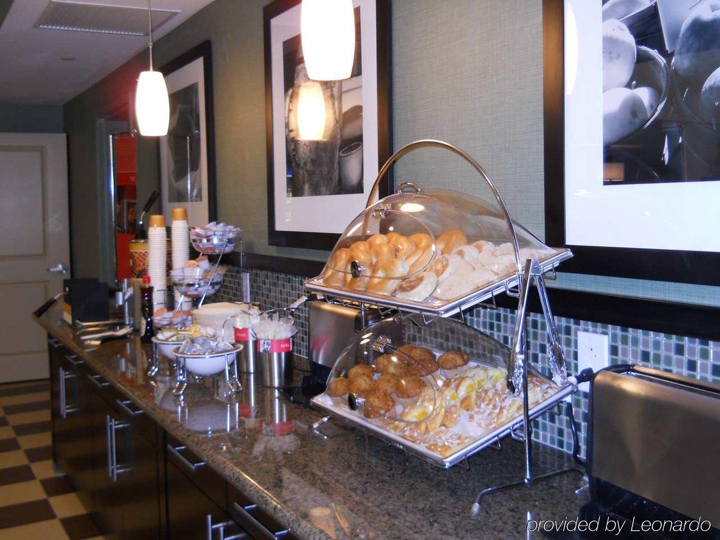 Hampton Inn & Suites Birmingham/280 East-Eagle Point Hoover Restaurant photo