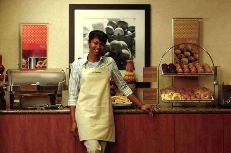 Hampton Inn & Suites Birmingham/280 East-Eagle Point Hoover Restaurant photo